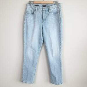 NYDJ | Girlfriend Jeans Lighwash Ankle | Size 8